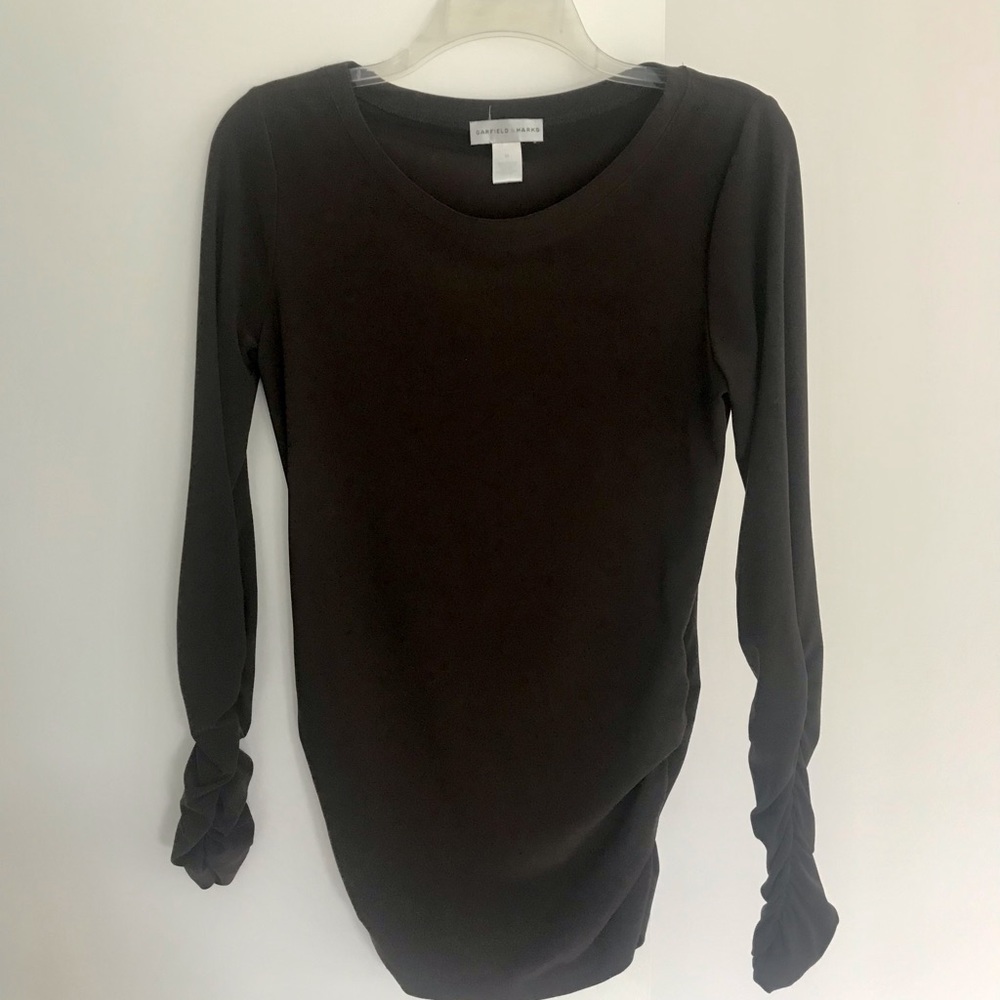 Garfield and Mark’s chocolate color long sleeve shirt with rouching. . M